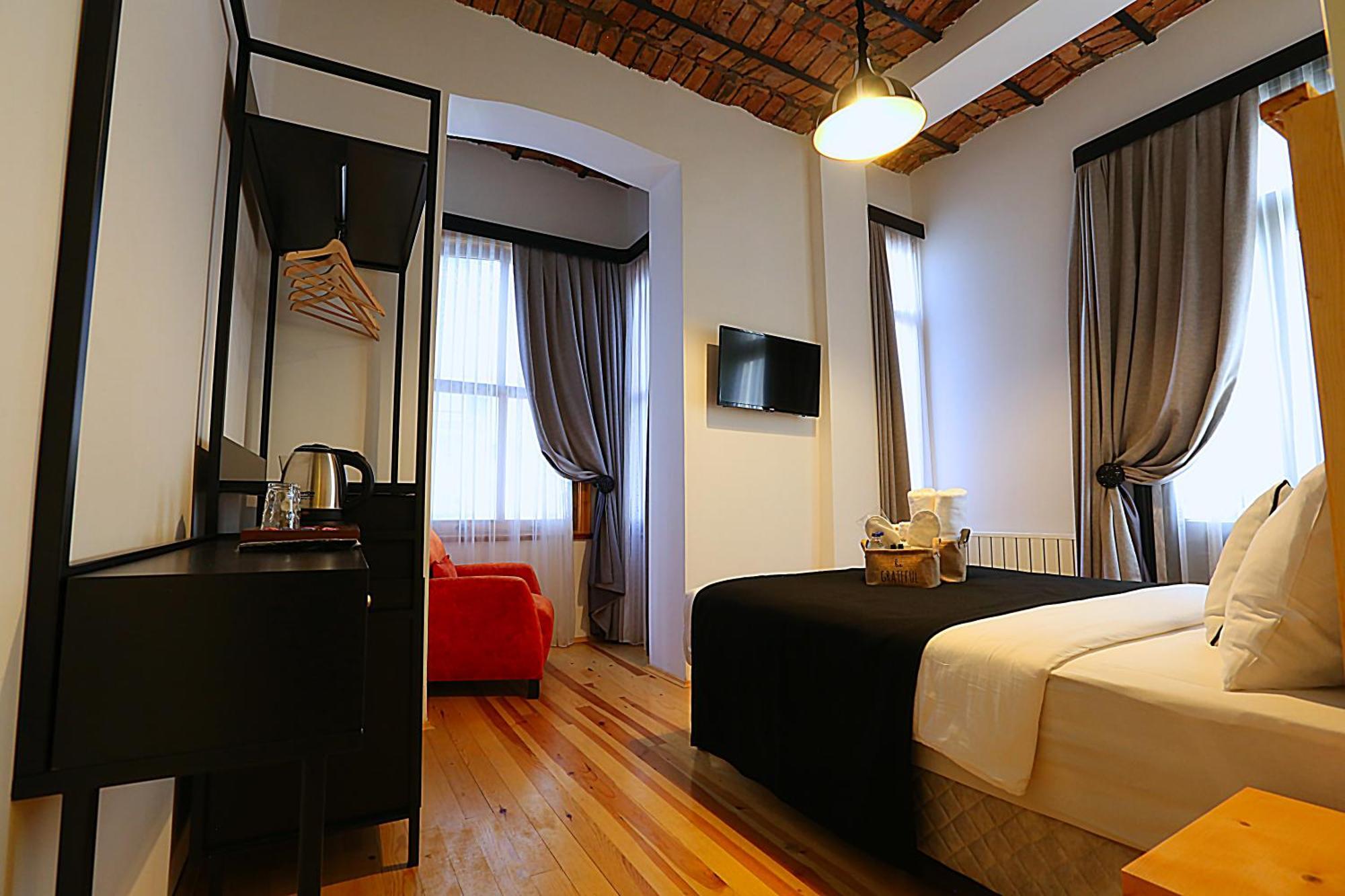 Istanbul Taksim Istiklal Street Kamil Hotel - Historical 객실 사진